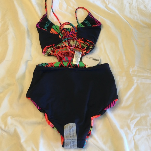 Mara Hoffman Swim Reversible Lace Back One Piece Swimsuit Sunspoke XS Multi NWT - Picture 4 of 4